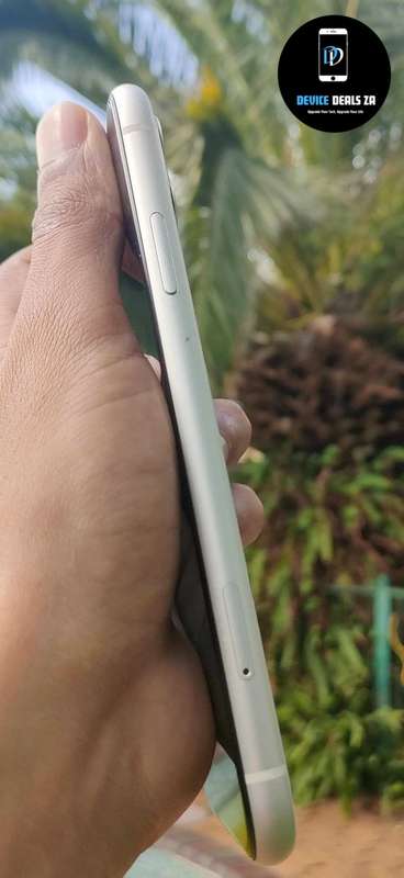 iPhone 11 - 64GB