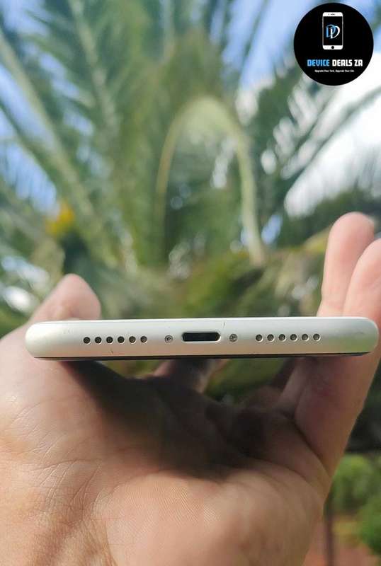 iPhone 11 - 64GB