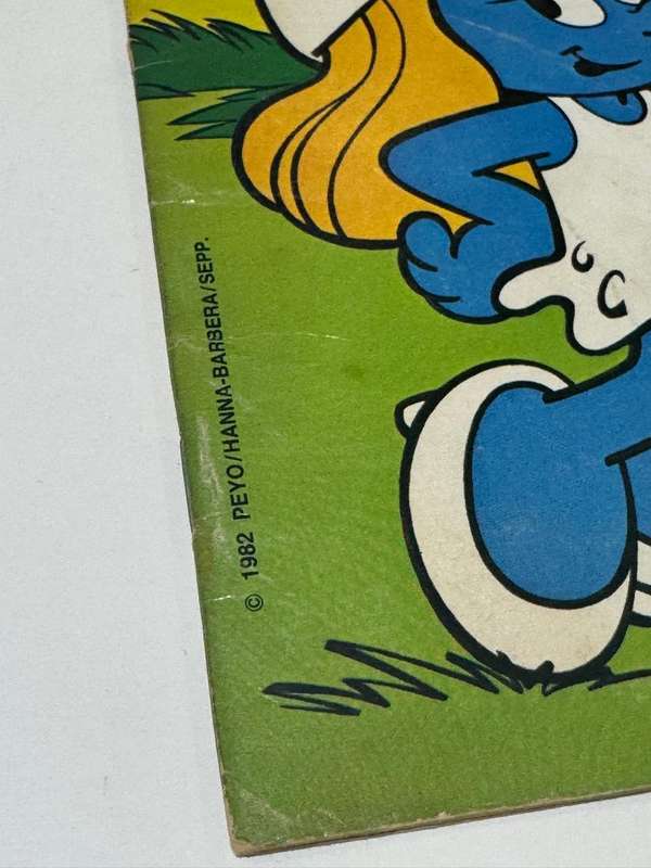 Vintage Unused Panini Sticker Book  The Smurfs .. Created By Peyo  From 1982  Please See Pics