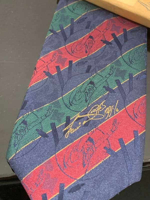 Fanie De Villiers Charity Benefit 1995/6  Collectible Corporate Tie & Signed Mini Cricket Bat -