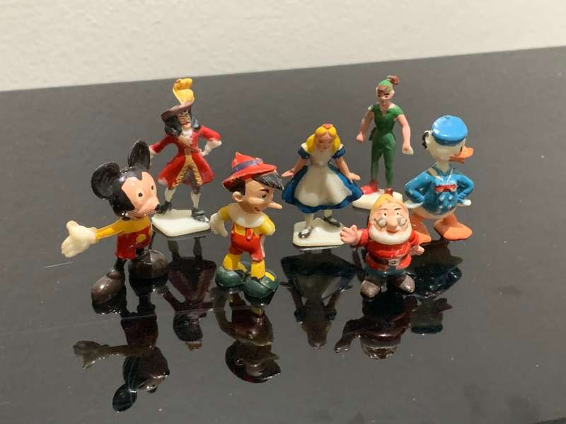 Vintage Disney DisneyKins Figurines  Made In Hong Kong - Various Plastic Characters