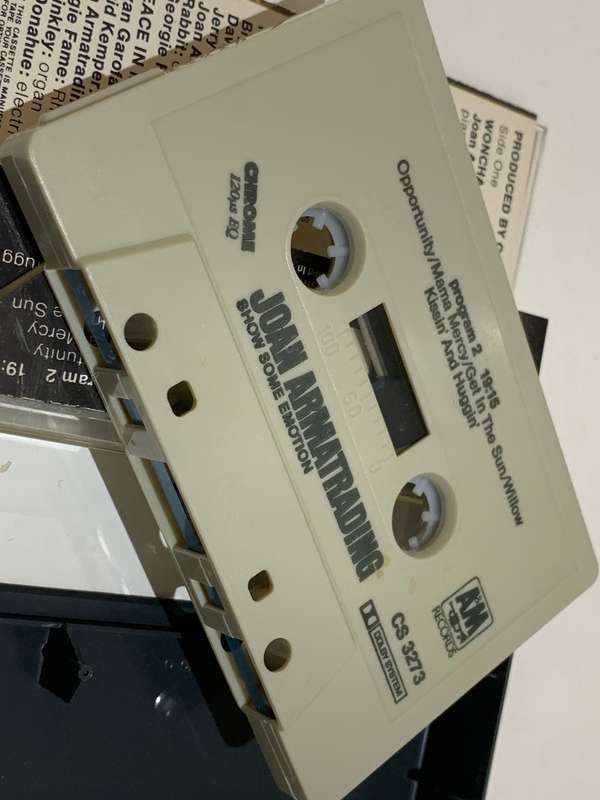 Cassette Tape - Joan Armatrading . Show Some Emotion - Not Tested / See Pics