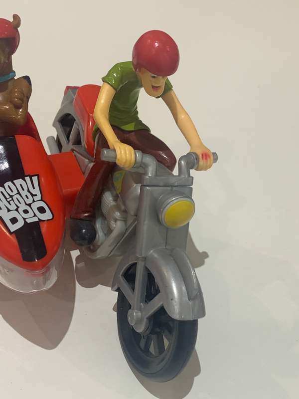 Fizzy - Scooby Doo & Shaggy - Motorcycle With Side Car  Likely From 2012
