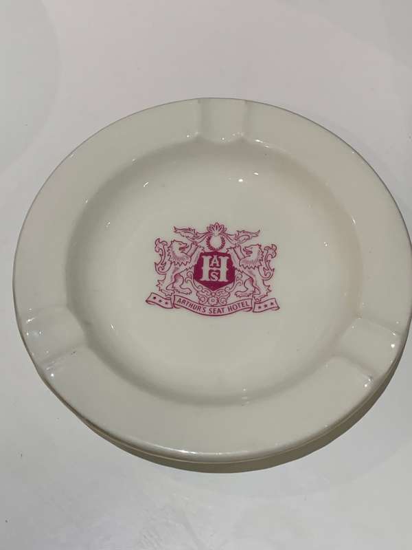 Vintage Continental China Ashtray - Holidays Of Yesteryear - Arthurs Seat Hotel - Cape Town