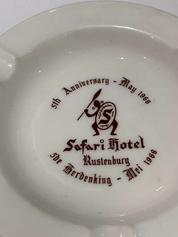 Vintage Continental China Ashtray - Holidays Of Yesteryear - Safari Motel - Rustenburg
