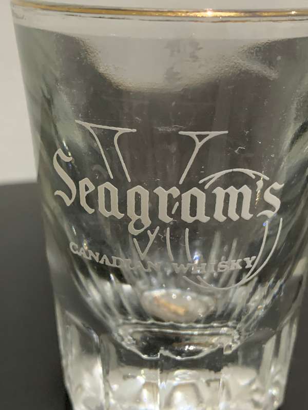 High Quality Large Tot Glass - Seagrams Canadian Whiskey