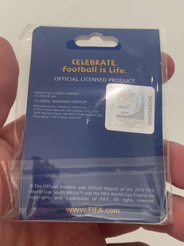 Collectors Pin Badge  FIFA Football #WorldCup 2010  Official Licensed Product