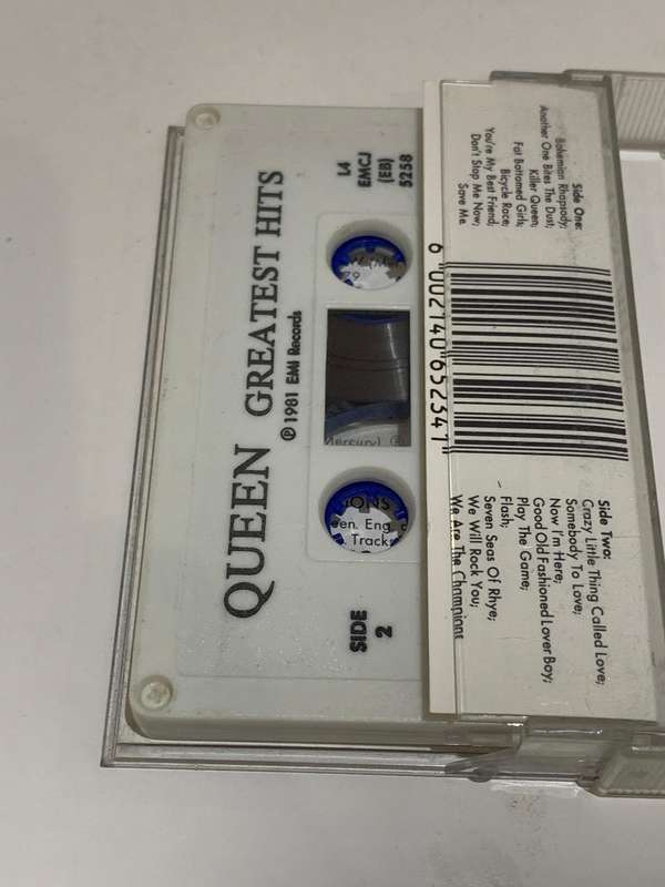 Cassette Tape - Queen . Greatest Hits - Not Tested / Sold As Is / See Pics (J/E)