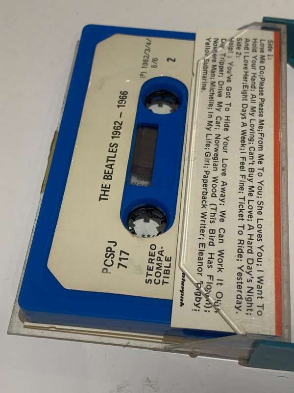 Cassette Tape - The Beatles . 1962-1966 - Not Tested / Sold As Is / See Pics (J/E)