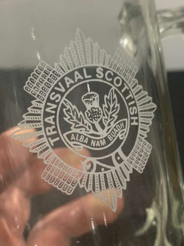 Glass Bar Mug  Transvaal Scottish Emblem - Militaria