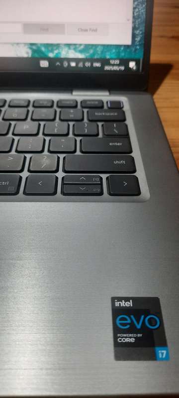 Dell Latitude 7420