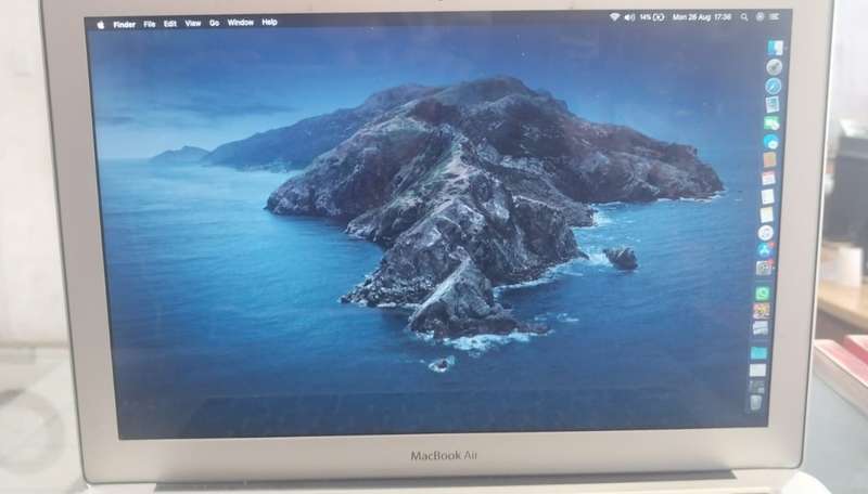 Magical Macbook Air i5 2012