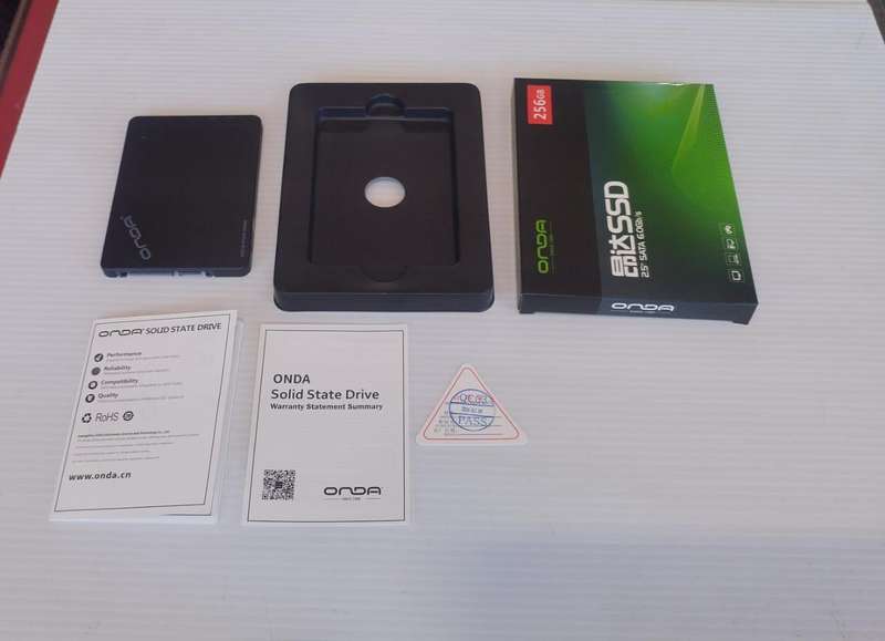 ONDA 256GB 2.5" SATA 6.0GB/s SSD