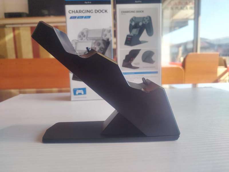 Mikiman Charging Dock for PS4 / Slim / Pro Controllers