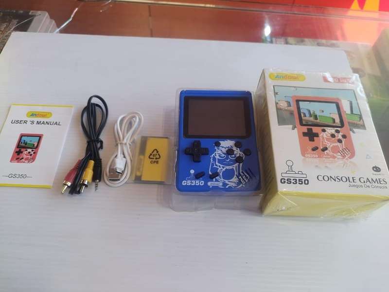 Andowl GS350 Retro Handheld Game Console  400 in 1