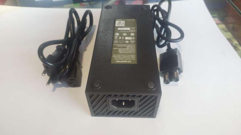 AC ADAPTOR for X-BOX ONE
