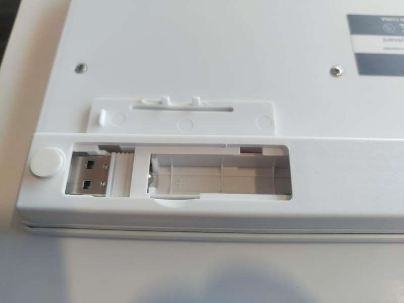 ANDOWL Mini Wireless Keyboard And Mouse