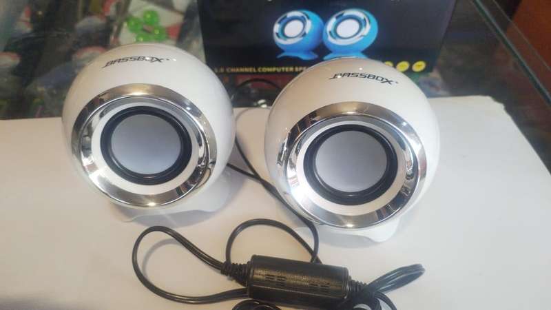 BASSBOX 2.0 Channel Computer SpeakerSpherical Design (White)