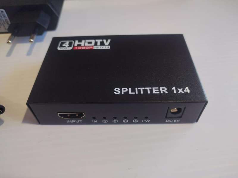 HDTV Splitter 1x4 Ver 1.4