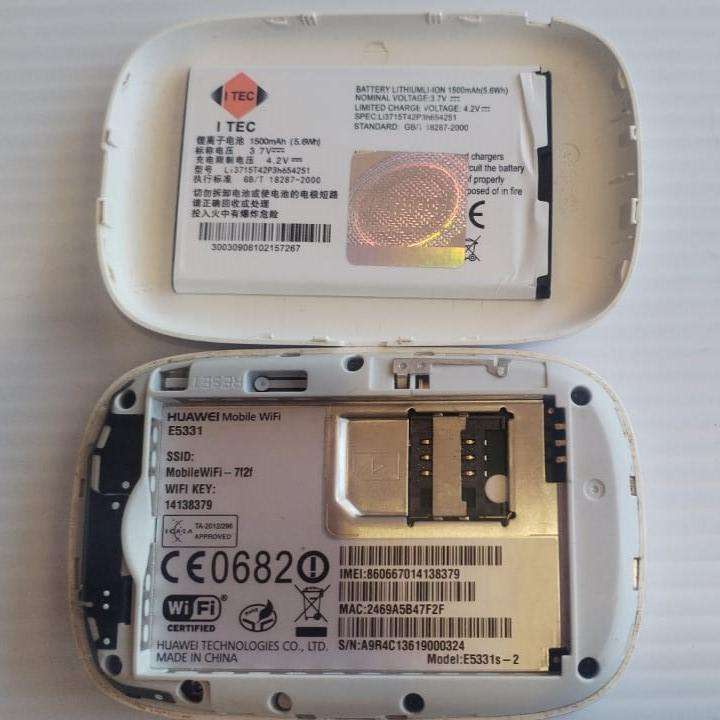 Wi-Fi modem/ pocket router