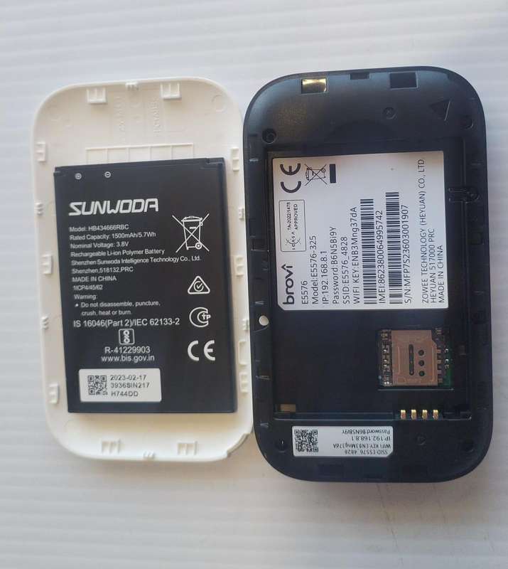 Wi-Fi modem/ pocket router