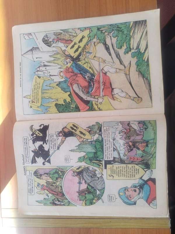 CLASSICS  ILLUSTRATED: Knights at the Round Table comic No. 108