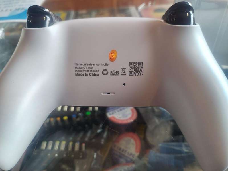 NEW4 WIRELESS CONTROLLER(Multi platform gaming controller)