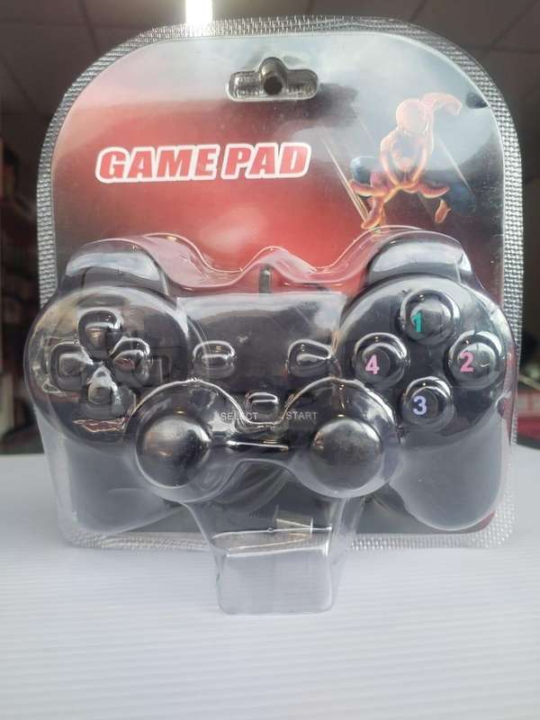 Wired Gaming Controller for PC Win 98/2000/ME/XP/Vista
