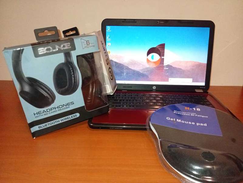 HP Pavilion Laptop g6 i3 + 3 BONUS ITEMS