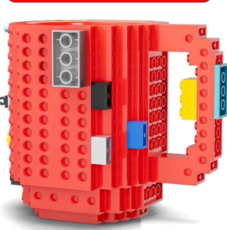 Lego cup with a few bricks to put on the cup