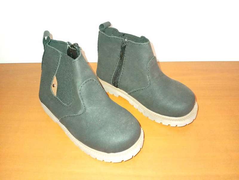 2 x Boys and Girls Bella, Wicked Kids Boots