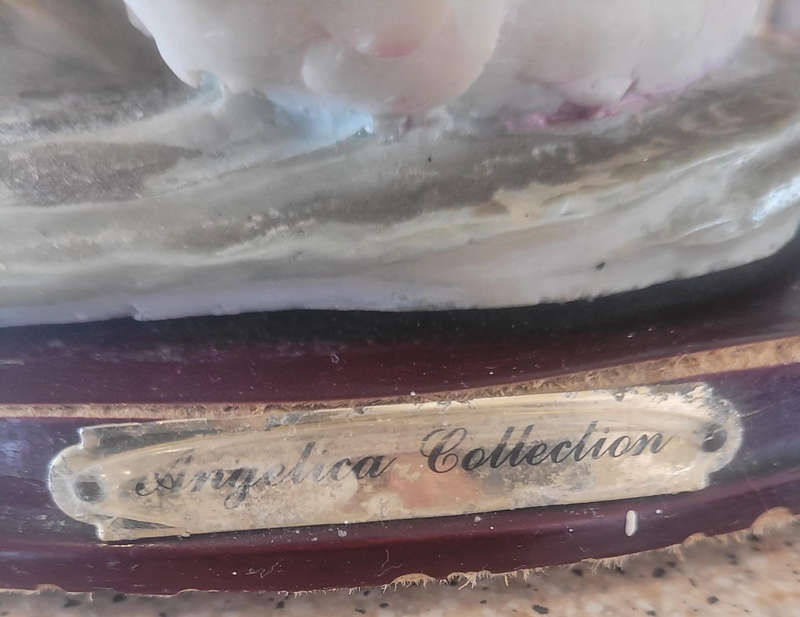 ANGELICA COLLECTION SWANS IN FLIGHT-VINTAGE-30CM HIGH 43 CM WIDE-COLLECTABLE