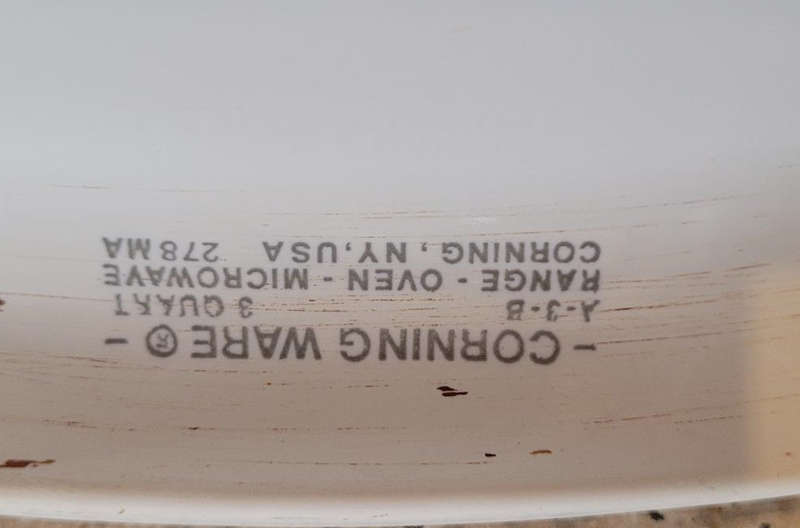 CORNINGWARE CORNFLOWER FROM THE 1960'S TO THE 1990'S-THREE OVENWARE DISHES, TWO WITH LIDS.
