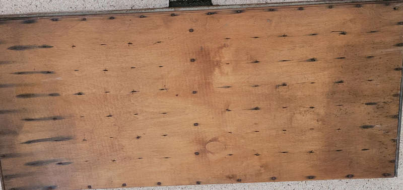 ANTIQUE/VINTAGE ACTUAL PRINTERS TRAY IN VERY NICE CONDITION, 14 x 7 (98) WITH METAL REINFORCEMENT.