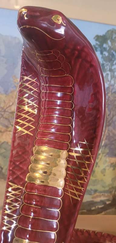 CHERRY RED AND GOLD PORCELAIN COBRA ORNAMENT AND IL VERROCCHIO STAMPED ASHTRAY