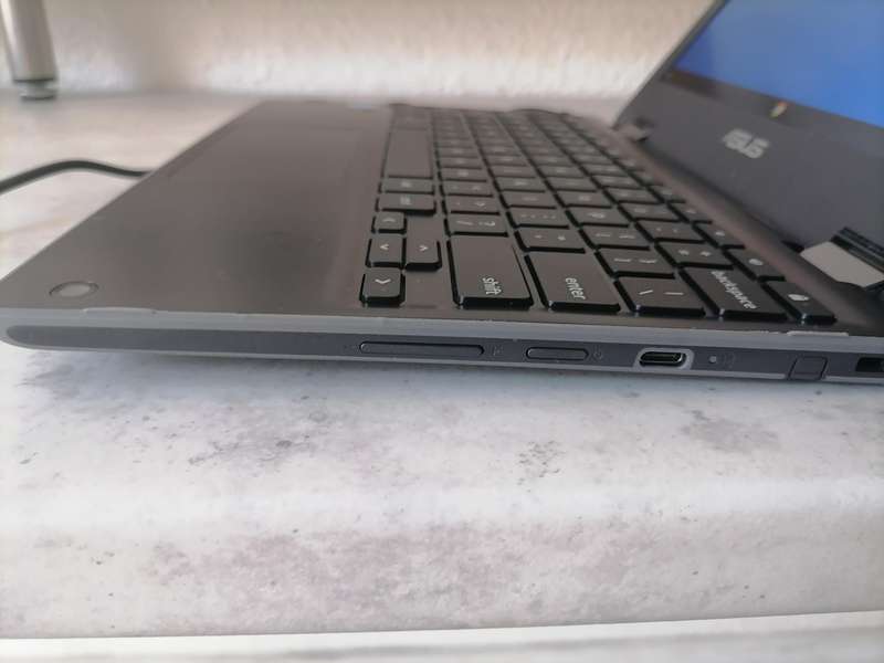 Asus Chromebook