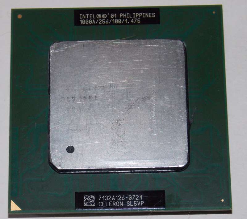 Intel Socket 370 Celeron Tualatin-256 1000Mhz SL5VP