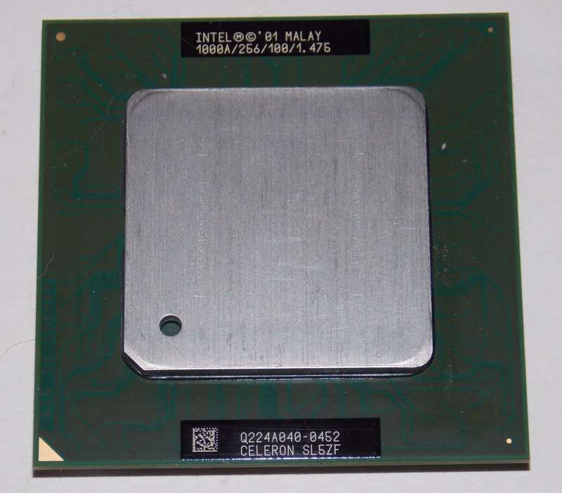 Intel Socket 370 Celeron Tualatin-256 1000Mhz SL5ZF