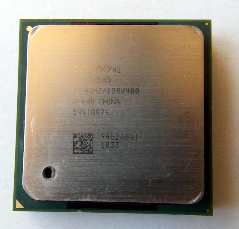 Intel Pentium 4 Socket 478 Celeron Northwood 2.4Ghz SL6VU