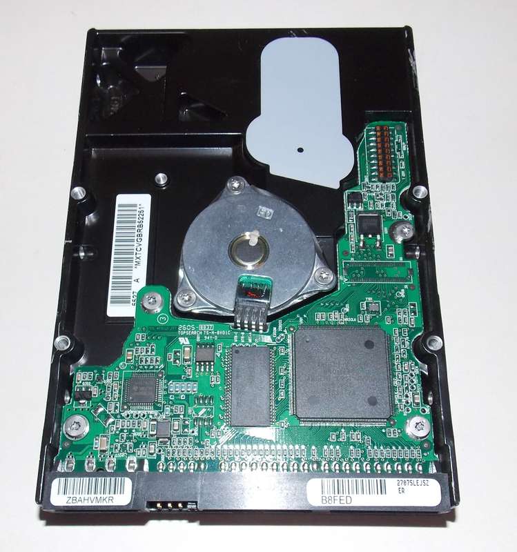 Maxtor DiamondMax Plus 8 Hard Drive IDE 40GB 7200 RPM (2005)