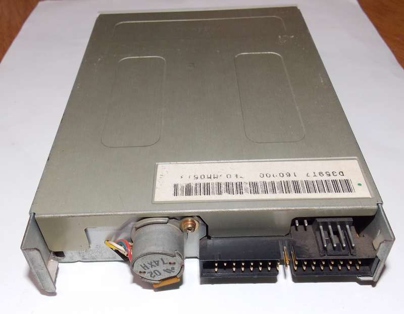 Mitsumi D359T7 Floppy Drive 3.5 Inch (1999)