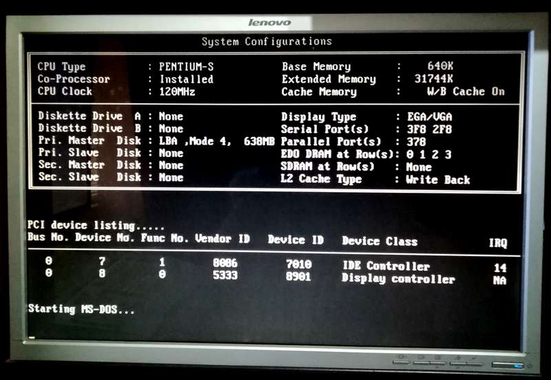 PC Chips M530 Intel Pentium 120Mhz 32mb RAM (1996)