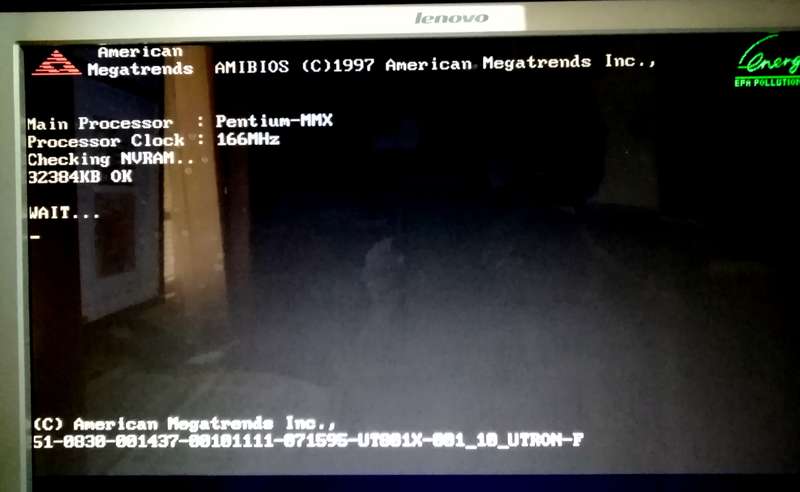PC Chips M558 Intel Pentium MMX 166Mhz 32mb RAM (1997)