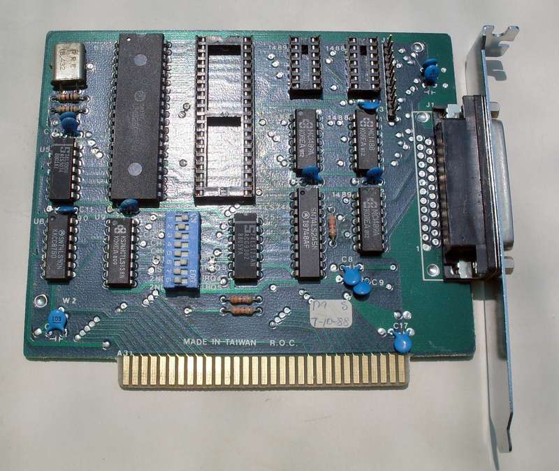 ISA 8-Bit 25-Pin Serial Communication Card (1988)