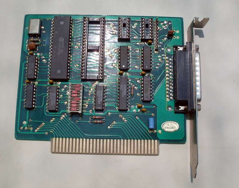 ISA 8-Bit 25-Pin Serial Communication Card (1988)