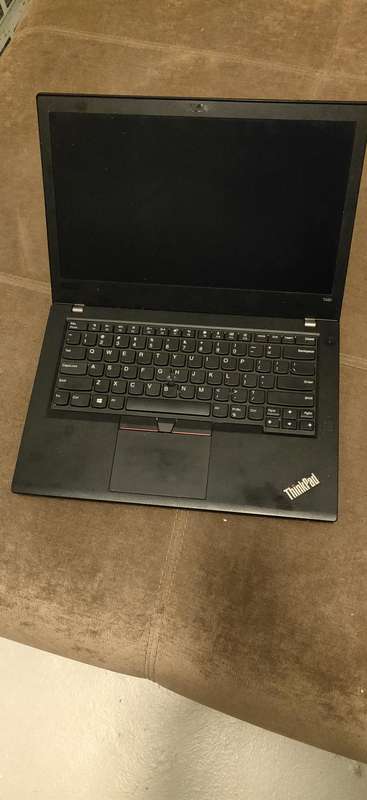 ThinkPad T480 8250u (8 CPU Threads), 16GB DDR4 RAM, Windows 11
