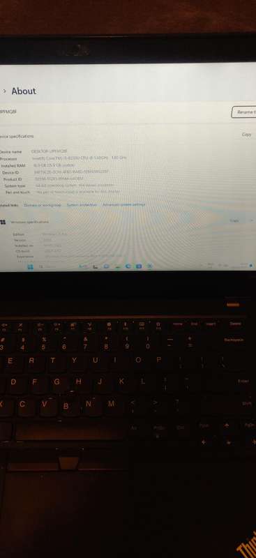 ThinkPad T480 8250u (8 CPU Threads), 16GB DDR4 RAM, Windows 11