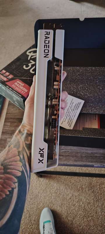 XFX Radeon RX6600XT