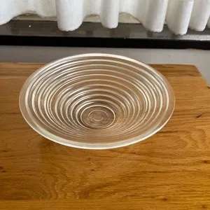 Set of 2 used concentric ring serving glass bowls