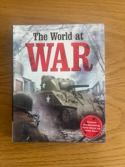 Book: World at War (Discovery Collection Extra FB)